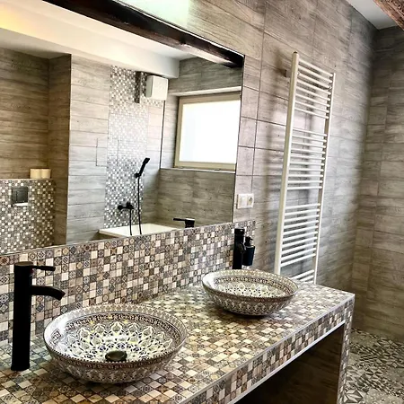 Apartament Riverside *